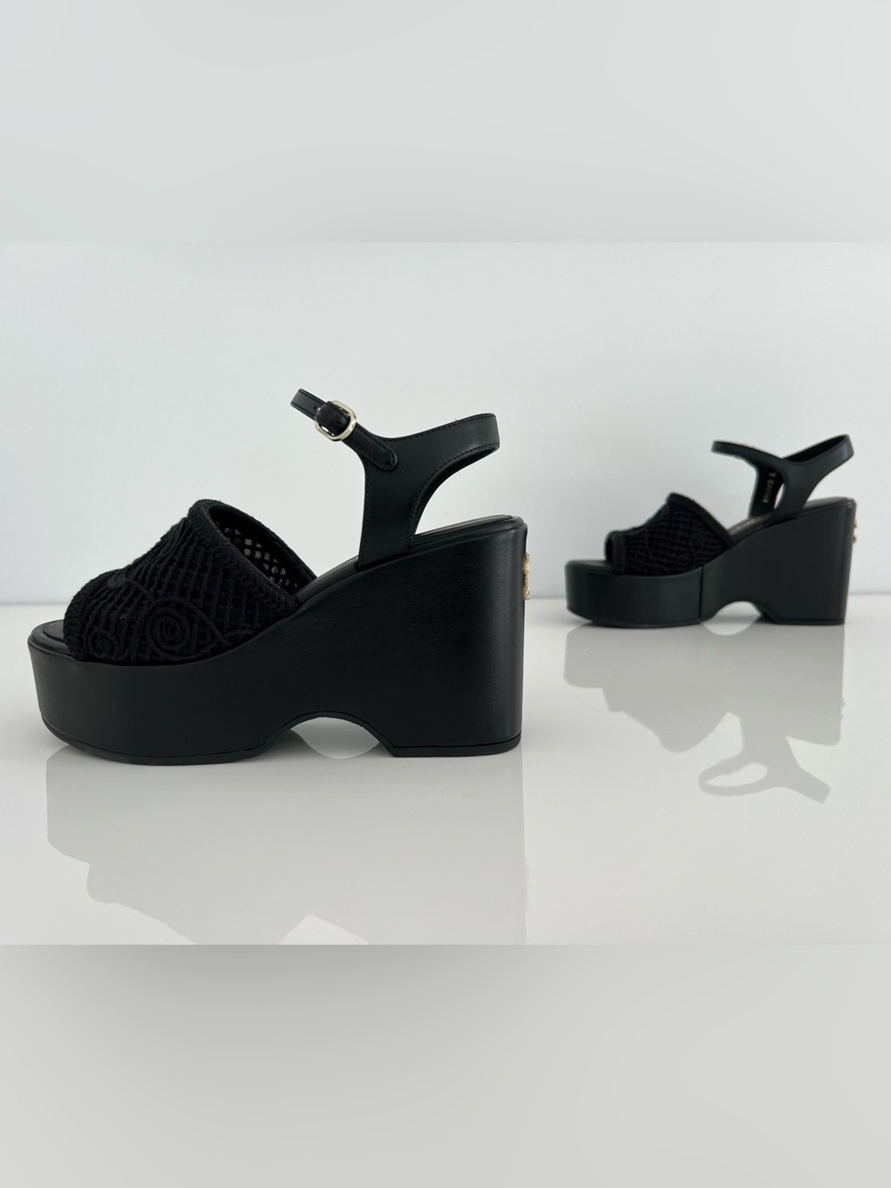 CHANEL 25P BLACK WEDGE SANDALS SIZE FR 38 / US 8 NIB! - Picture 12 of 17